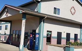 Value Inn & Suites Salina